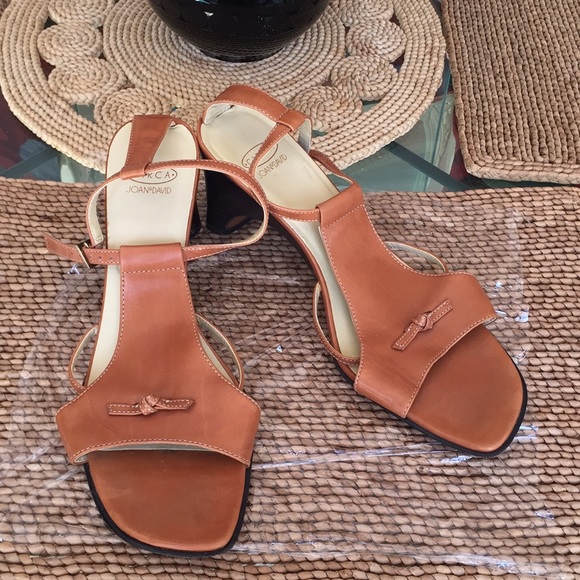 circa joan and david sandals